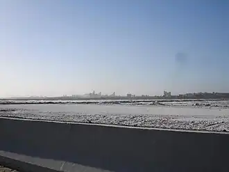 Высохший участок озера. Соледобыча.