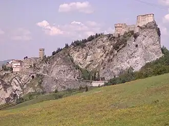 Вид крепости над городом