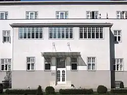 Санаторий Пуркерсдорф, Вена. Фасад. Центральная часть. 1904—1906