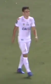 Лео Ситадини в игре за «Сантос» в 2017 году