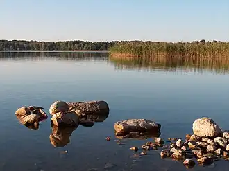 Вид на озеро Саукас осенью 2006 года