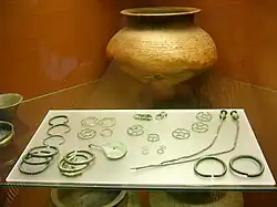 Римские украшения