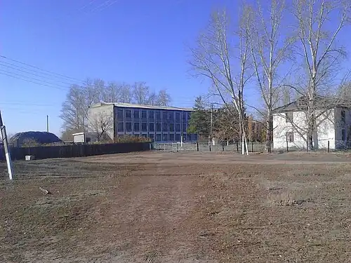 Школа и интернат в с. Майкарагай