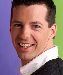 Шон Хейс в роли Джека Макфарленда