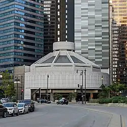 Семнадцатая церковь в Чикаго.