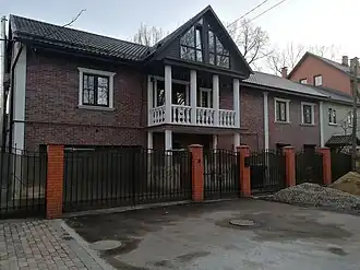 Школьная улица, дом 17