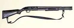 Ружьё Mossberg M590.
