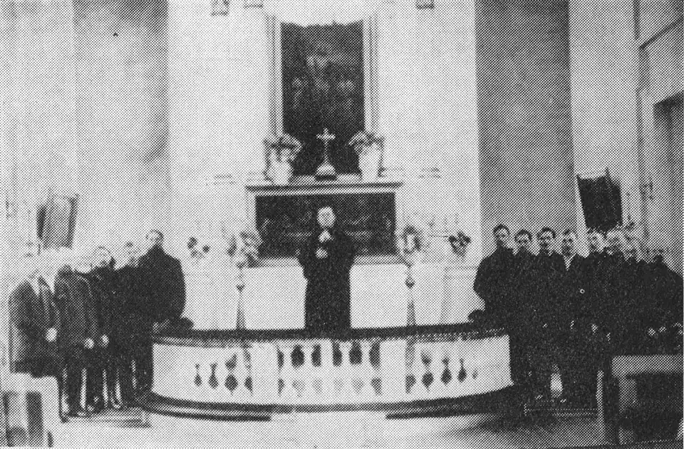 Интерьер кирхи св. Екатерины. Фото начала XX века