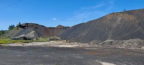 Шлаковые отвалы Никелевого завода