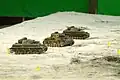 Модели танков PzKpfw IV (по бокам) и PzKpfw III (посередине)