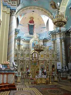 Интерьер храма