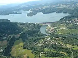 Плотина с высоты птичьего полёта