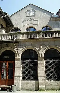 Фасад синагоги