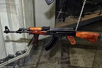 Автомат Калашникова образца 1950 года в ВИМАИВиВС