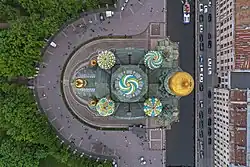 Купола храма Спаса на Крови в Санкт-Петербурге