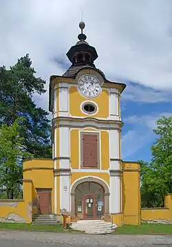 Колокольня