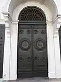 Врата двери англиканской церкви Святого Георгия