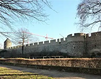 Стена на Ганзаринге