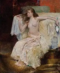 Девушка перед зеркалом.