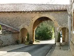 Въезд к мэрии