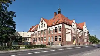 Здание школы