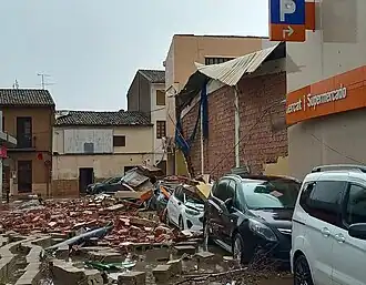 Последствия урагана и наводнения в городе Альхинет