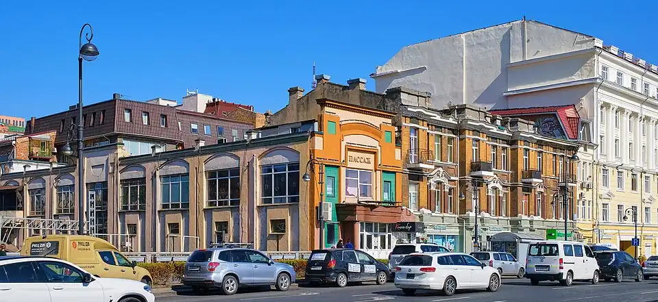 Торговый пассаж и Доходный дом Тау-Цзе Линь