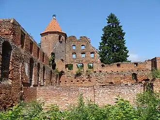 Внутренний двор замка