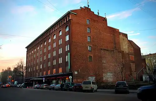 Вид со стороны проспекта Ленина