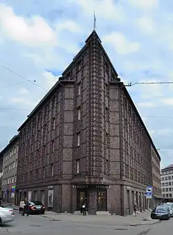 Пярнуское шоссе 36 / ул. Роозикрантси 23 (1935)