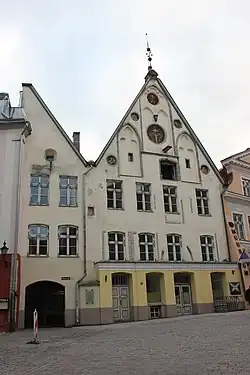 Дома «Отец и сын»