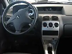 Интерьер Tata Indica