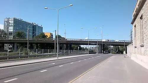 После виадука Пярнуского шоссе