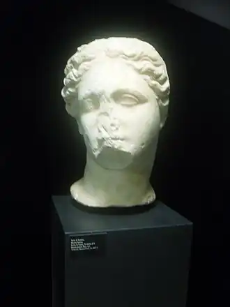 Голова Феронии, последняя четверть II века до н. э. Музей в Террачине