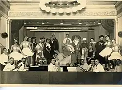 Участники театральной постановки