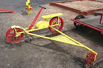 Трёхколёсная дрезина с комбинированным мускульным приводом,Оулу, Финляндия.