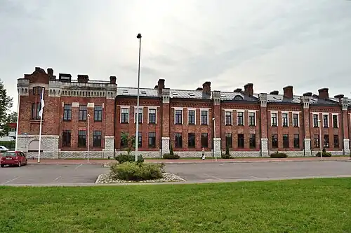 Дома 55/57, казарма военного городка