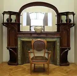 Камин и зеркало. 1898—1899. Кресло Э. Гимара. 1905. Музей Д’Орсе, Париж