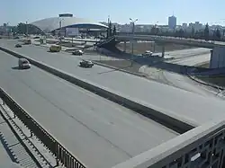 Выезд со Свердловского проспекта на ул. Братьев Кашириных.