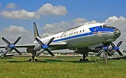 Ту-114 в музее Монино в первоначальной заводской ливрее