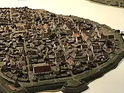 Северный вал с бастионом Вассерпорт на макете