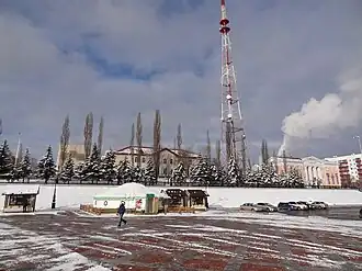 Здание и телебашня Телецентра Уфы, здание Центра образования № 35