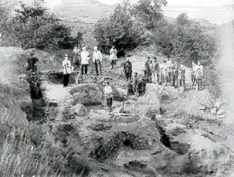 Раскопки золотоордынской бани на Увекском городище. 1891 год