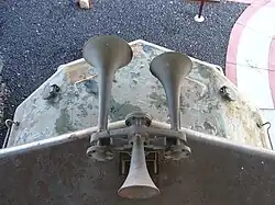 Тифон на крыше тепловоза