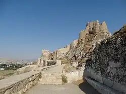 Общий вид крепости со стороны озера Ван