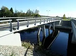 Пешеходный мост через реку Пирита в Васкьяла