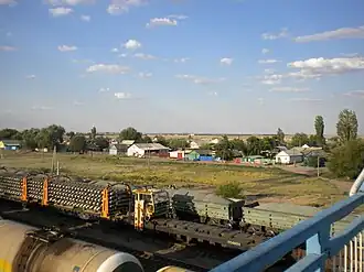 Верхний Баскунчак. Вид на посёлок со стороны пешеходного моста.