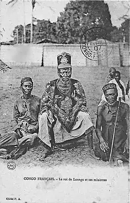 Моэ Лоэмбе Нкасу Мантатта и его советники, ок. 1900 год.