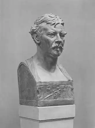 Бюст Л. К. Мюллера работы скульптора В. Тилгнера