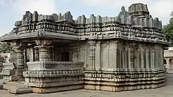 Храм в Шраванабелаголе